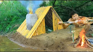 Building complete and warm survival shelter | Building a bamboo hut