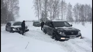 Битва легенд offroad. Nissan Patrol. Toyota LC 200. Range Rover Vogue. Mercedes Gelandewagen.