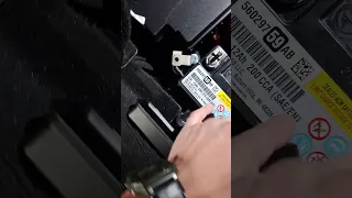 2021 Grand Cherokee L auxiliary battery replacement