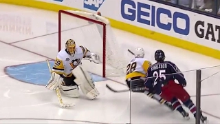 Gotta See It: W. Karlsson gets his own rebound for incredible goal