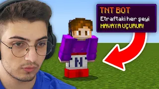 Minecraft ama ÖZEL BOTLAR var