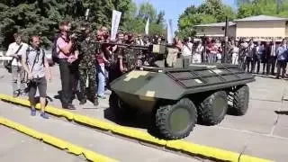 Беспилотный мини-БТР Фантом | Украина сегодня