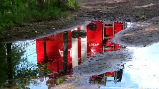 В Твери вновь загорелась заброшенная школа