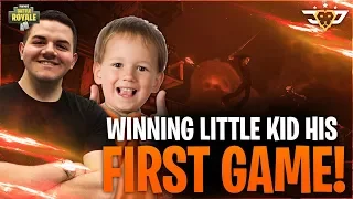 HELPING THE COOLEST LITTLE KID WIN HIS FIRST GAME EVER! - Jeffrey! (Fortnite: Battle Royale)