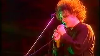 The Cure - Close To Me -  Live 1990