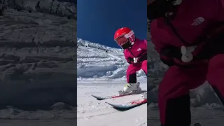 4-year-old skis the Top of Lizard Bowl #skiing #mountains #parenting