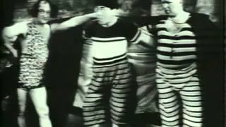 WFLD Channel 32 - The Three Stooges - "Punchy Cowpunchers" (Ending, 1979)