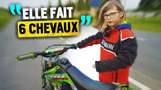 Zoé , 8 ans, présente sa petite moto !