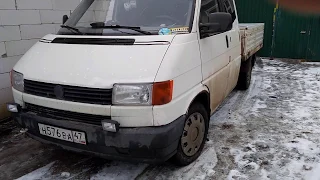 Фольксваген т4. передняя полуторка с откидным столиком подлокотником из автомобиля КИА-К2700II