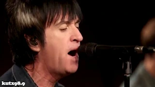 Johnny Marr - "How Soon is Now" (Live in KUTX Studio 1A)