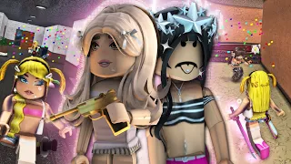 WE PLAYED MM2 AS BARBIES (Murder Mystery 2)