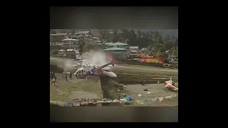 OMG 😱😱 helicopter and aeroplane crash, billion damage 😳2 people on ventilation☹️#airpot