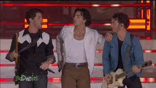 Jonas Brothers - Only Human, Leave Before You Love Me, Sucker (Live) NFL Thanksgiving Halftime Show