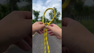 World’s “MOST USEFUL” Knot!? Easy Bowline tutorial  #lifeskills