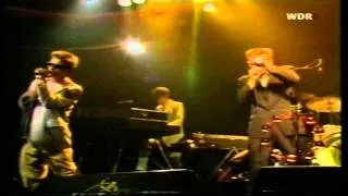 Madness (Hamburg 1981) [04]. Close Escape