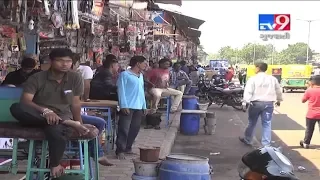 Gujarat : Diwali is just round the corner, still customers not in a mood to purchase firecrackers