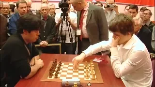 EXCITING BLITZ GAME!!! MAGNUS CARLSEN VS HIKARU NAKAMURA- BLITZ CHESS 2010 WORLD BLITZ CHAMPIONSHIP