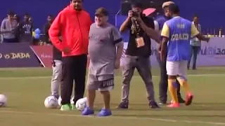 Maradona plays football with Sourav Ganguly in Kolkata 121217