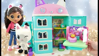 Decorating Gabby's Purrfect Dollhouse and Pillow Cat's Sweet Dreams Bedroom