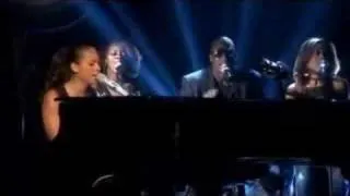 Alicia Keys on Channel 4 Music - interview&performance part1