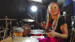 Bring some sunshine into your day with Vicky O'Neon's performance of her own track, Island Party! ☀️