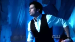 Smallville Season 10 - Finale (Clark Becomes Superman)