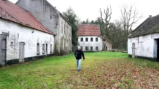 Abandoned Murder House Left Empty - Maison Clercx