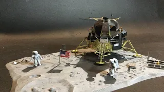 The first lunar lander model kit review