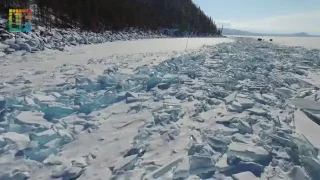 Ледяные просторы Байкала. Торосы на Байкале