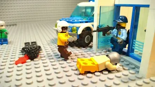 Lego Zombie Apocalypse // "The attack of the police center" //( Stop-Motion)