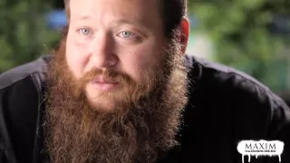 Русские клипы глазами Action Bronson по версии КУРАЖ БАМБЕЙ Видеосалон №38