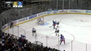 Gotta See It: Ellis did not return after blocking Kreider's shot