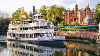 Liberty Square Riverboat at Sunset - Magic Kingdom Ride at Walt Disney World [4K60 POV]