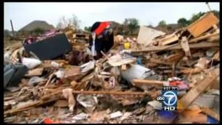 Obama visits Oklahoma