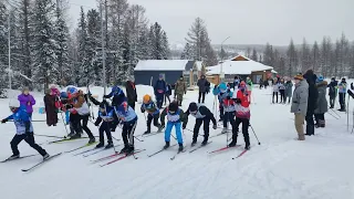 21 01 2023 Республиканские соревнования по лыжным гонкам среди школьников 2 5км и 5 км ст Тайга РТ