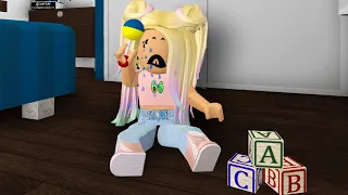 SOY LA PEOR BEBÉ DE BLOXBURG EN ROBLOX!! Nueva actualización