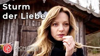 "Sturm der Liebe"-Ariane über Dreharbeiten: "In meine tiefen Abgründe & Ängste gegangen" • PROMIPOOL