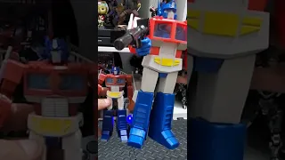 Super 7 Optimus Prime Size Comparison  #transformers #optimusprime #super7