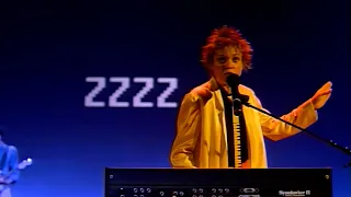 Laurie Anderson - Language Is A Virus (Home of the Brave 1985)