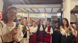 Lasatu' secului cu Maria Mihali și Grupul IZA 🎤🎻🎷