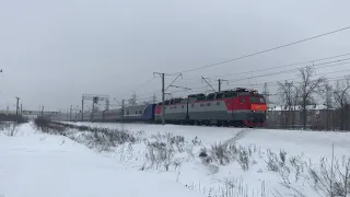 Электровоз ЧС7-230 с поездом 375Я Воркута – Москва