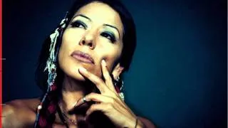 Lila Downs y La Misteriosa - La Linea