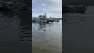 When 2 big men try to go fishing in a ten foot boat ! #capsize#boat #fishing