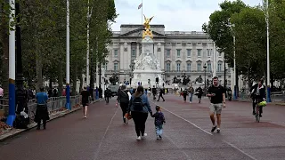 Conmoción y tristeza en Londres por la muerte de Isabel II