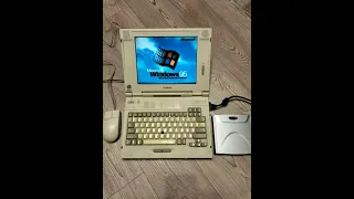 Настоящий дедушка ноутбуков Compaq lte 5000 !