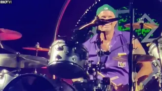 Chad Smith: The Guy From Detroit Who Eats Drums For Breakfast! 😋🥁 (Australia 2023)