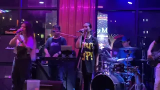 Eurythmics: Sweet Dreams are made of this by Sky music Bar Pattaya Soi Buakhao Live Music