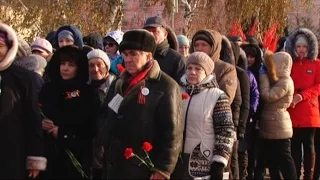 Сегодня на календаре 7 ноября, в Барнауле по этому случаю состоялся митинг