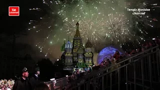 Real Russia. Military music festival "Spasskaya tower". Fireworks. Спасская башня 2017. Салют.