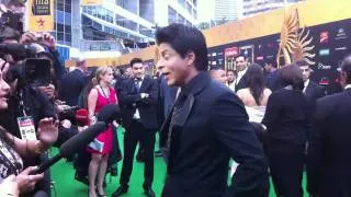 Shah Rukh Khan, Arjun Rampal, Anupam Kher at IIFA Green Carpet in Toronto